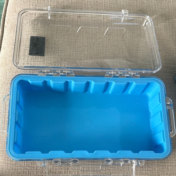 Blue Storage Containers - Picture 3 of 5